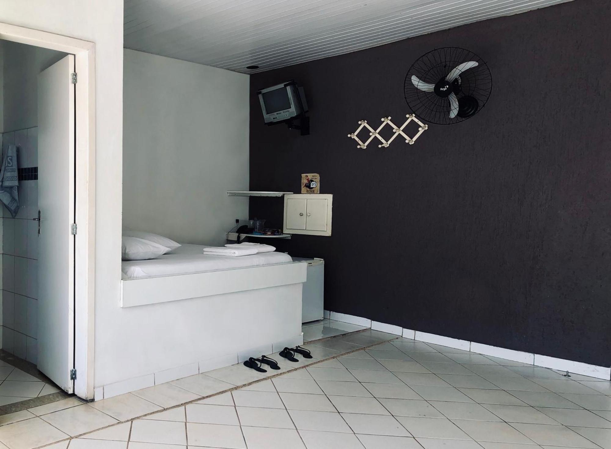 Motel Anonimus Passo Fundo Quarto foto